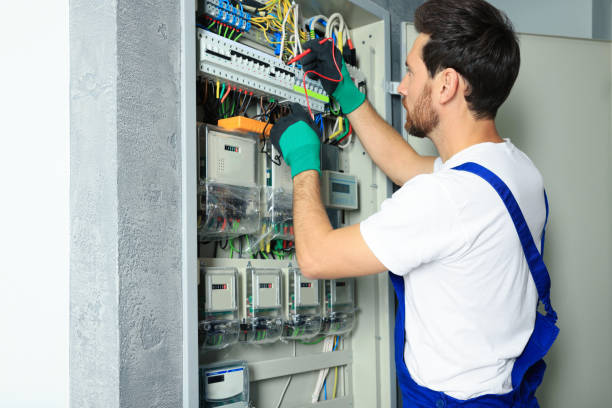 Best Affordable Emergency Electrician  in Osseo, WI
